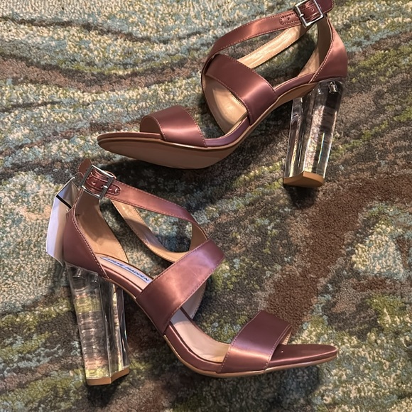 Steve Madden Clear Heel Pink Strappy Open Toe - Picture 8 of 9